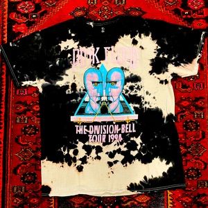 Oversized Pink Floyd Tee